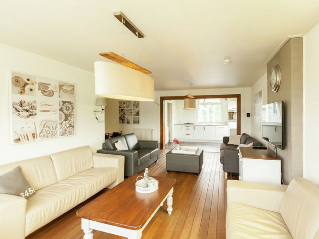Vakantiehuis de coolhof boekel noord brabant nederland www ... Moderne woonkamer wallpaper jeugd