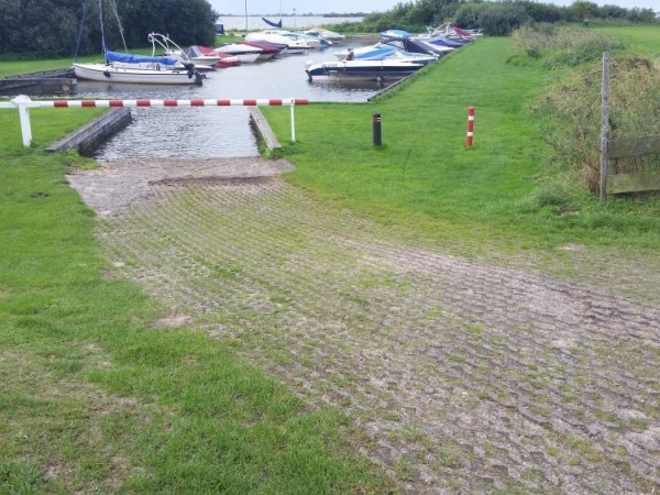 boothelling bij Tjeukermeer